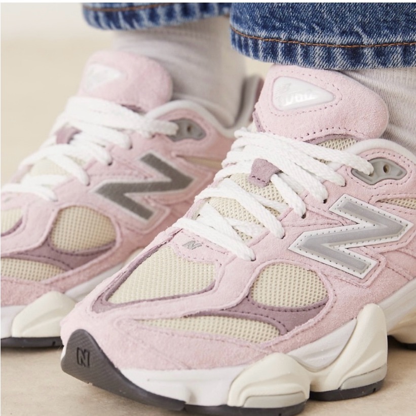 New Balance Pastel Pink And Cream Sneakers